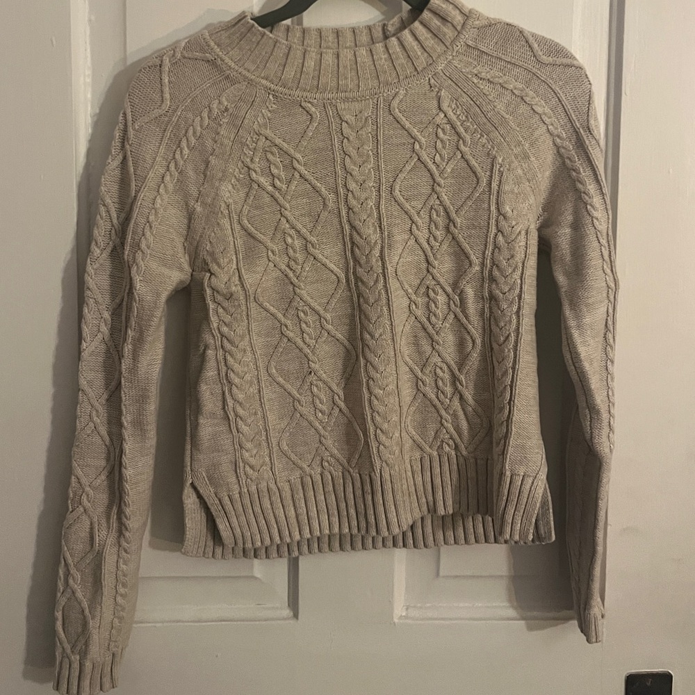 XS GAP Cable Knit Cream Sweater